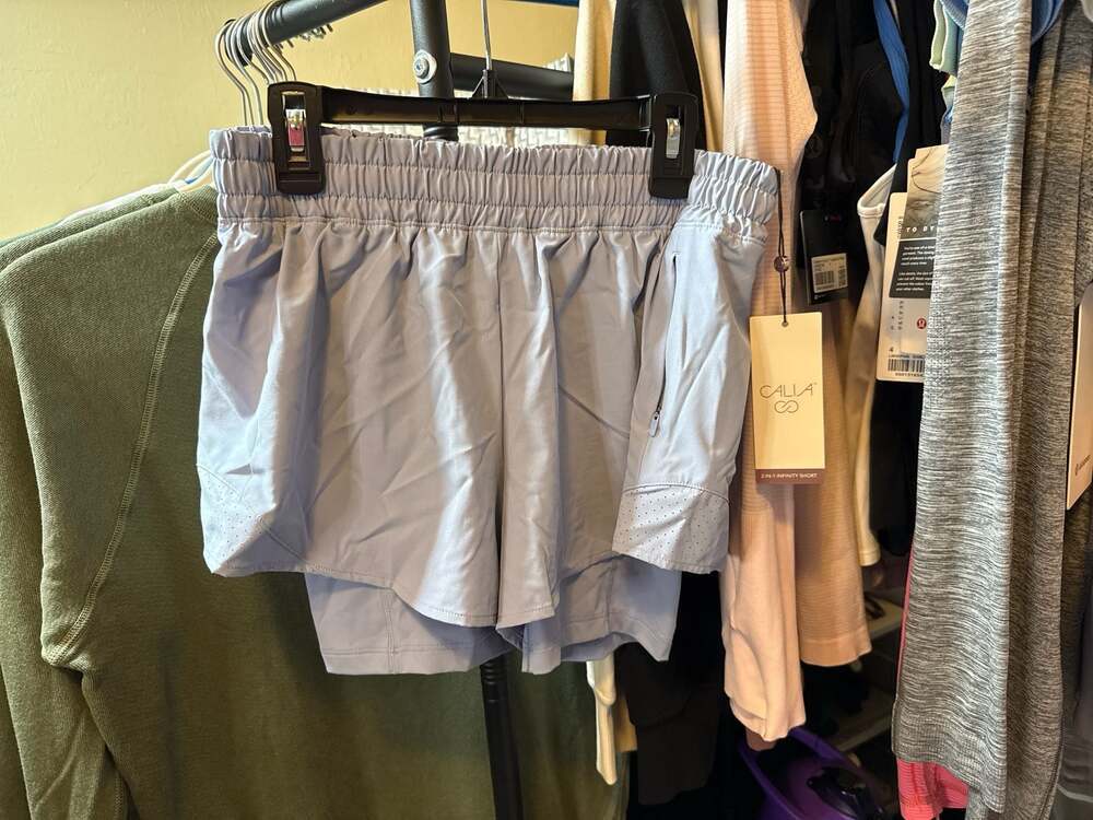 CALIA Women's Mid-Rise 2-in-1 Infinity Run Short in Peri Dusk